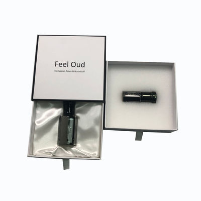 سفارش سفارشی پذیرفته شده 5ml 8ml 10ml عطر هدیه مجموعه بسته بندی جعبه با پوشه اسفنج