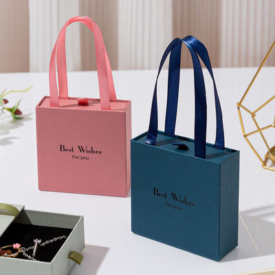 کاغذ کرافت چاپی لوکس و سفارشی جعبه های جواهرات برای گوشواره ها و گردنبند ها جعبه های حلقه کاغذی بازیافتی بسته بندی هدیه دوستانه محیط زیست برای زنان