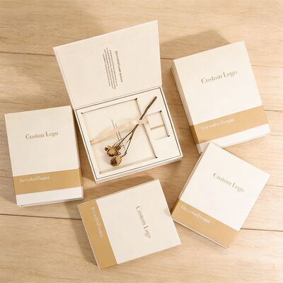 جعبه بسته‌بندی هدیه مغناطیسی مقوایی سخت و سفارشی با لوگوی Eva برای کارت‌های ورزشی